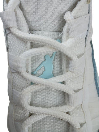 Nike Air Jordan 11 CMFT Low Igloo White Blue Women’s Size 7.5 DV2629-100