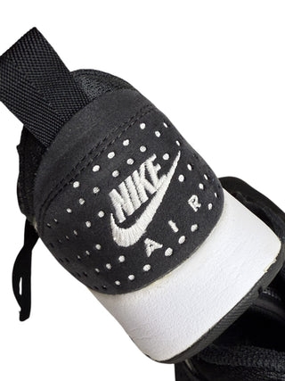 NIKE Air Max Tavas Mens Size US 7.5 Running Shoes 916791-001